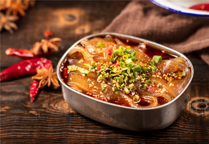 制作牛華麻辣燙過程